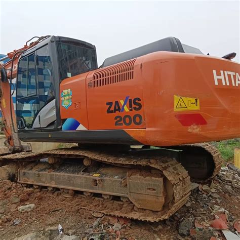 hitachi hydraulic digger